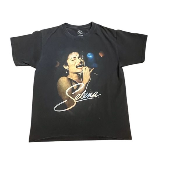 Selena T-Shirt Short Sleeve - Picture 1 of 2